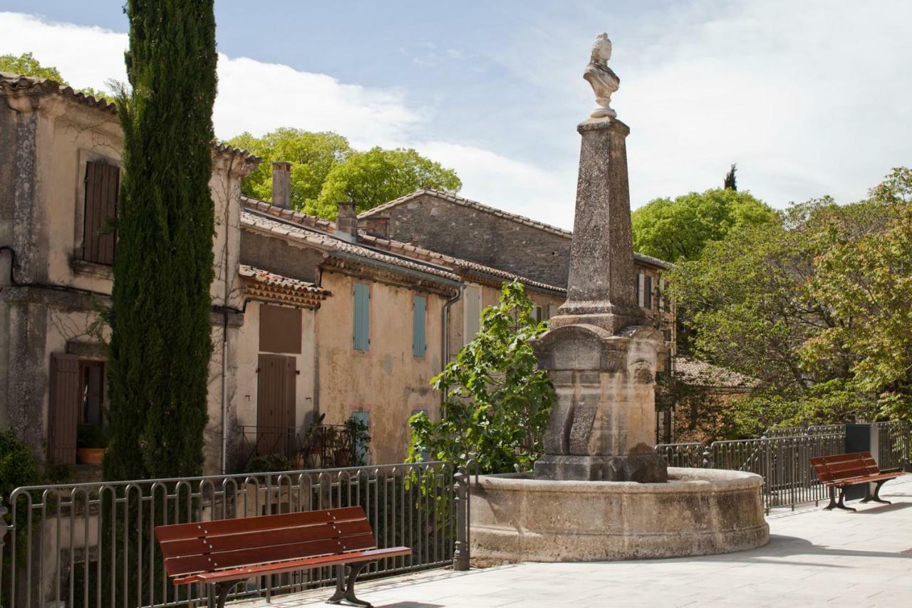 Maison Hache Eygalieres  Bagian luar foto